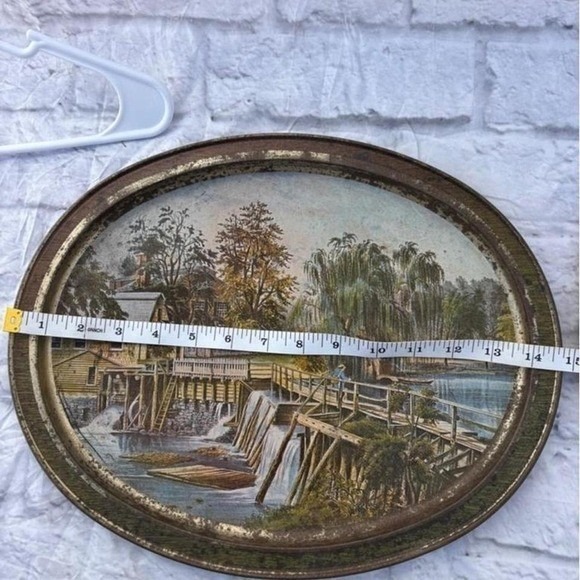 Cottage Core Vintage Trays Pair - Picture 2 of 8